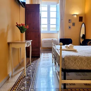 https://residenza-fillanfi.it-tuscanyhotel.com