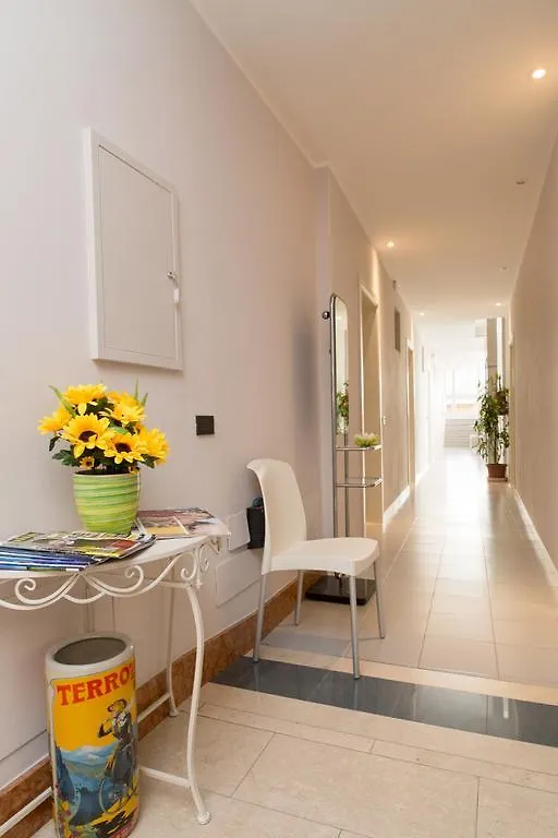 Hotel Olimpia Sirmione 2*,