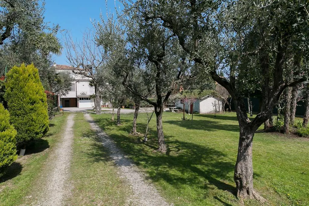 Hotel Olimpia Sirmione 2*,  Italy